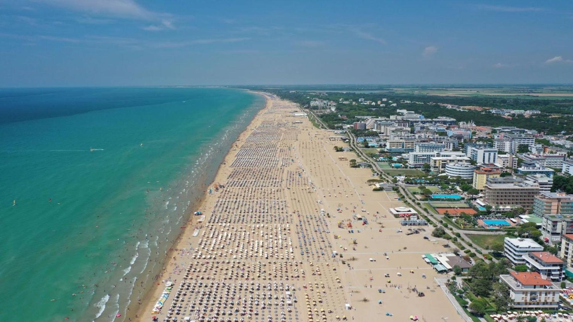 Bright Escape 250M From The Sea Apartment Bibione Exterior photo